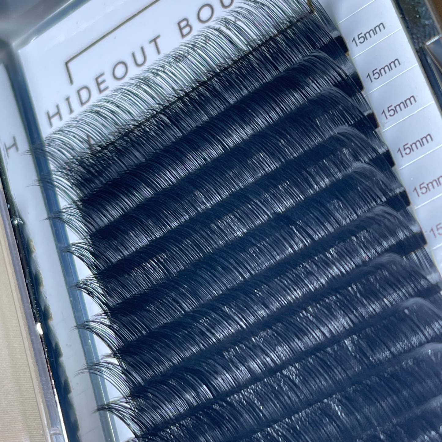 Hideout Cashmere Volume Lashes